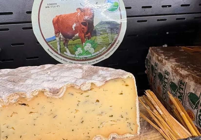 Rayon Fromagerie, Fromages généreux, sélectionnés pour leur origine.